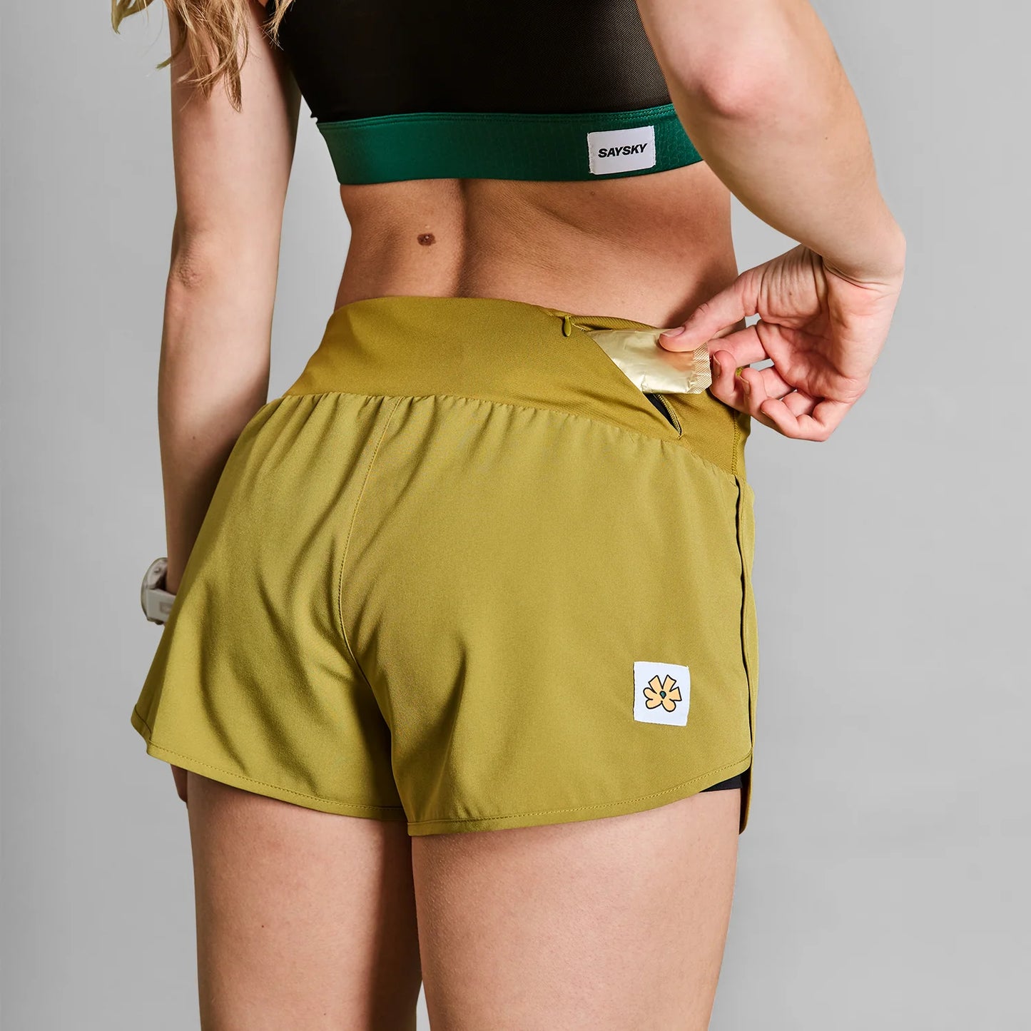 FLOWER PACE SHORTS 3''